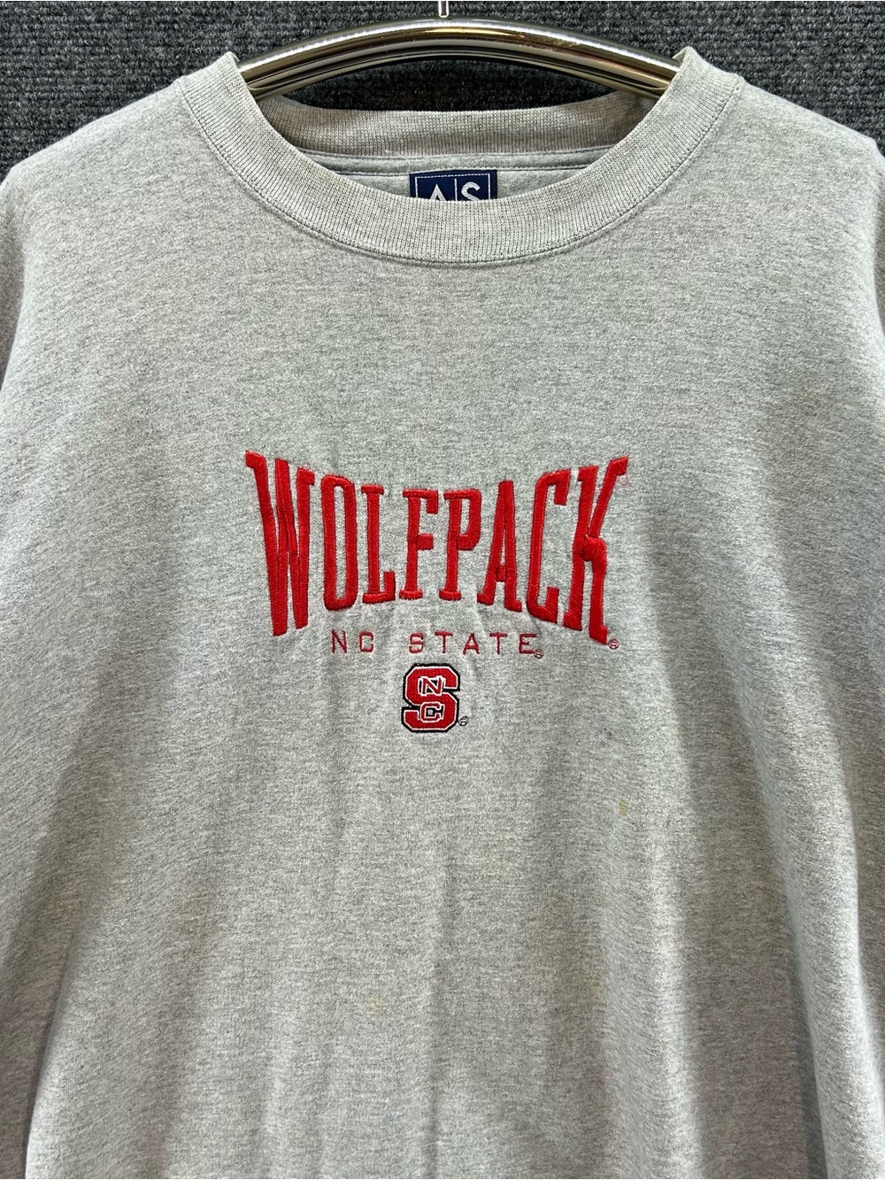 NC State Wolfpack Vintage Y2K  Crewneck Sweatshirt XL Embroidered NCAA ACC